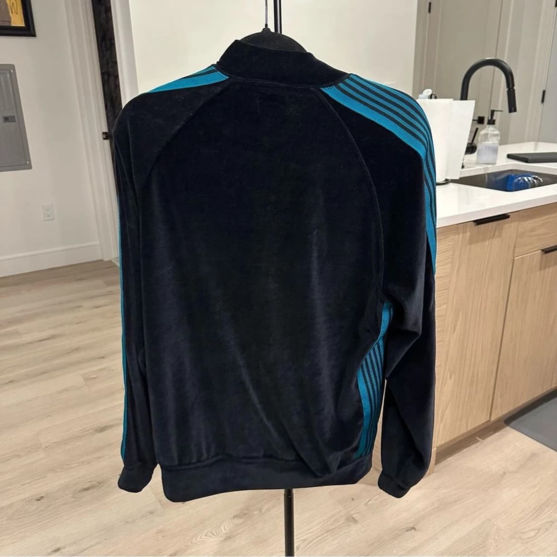 니들스 틸 트랙 자켓 블랙 M 상품이미지5