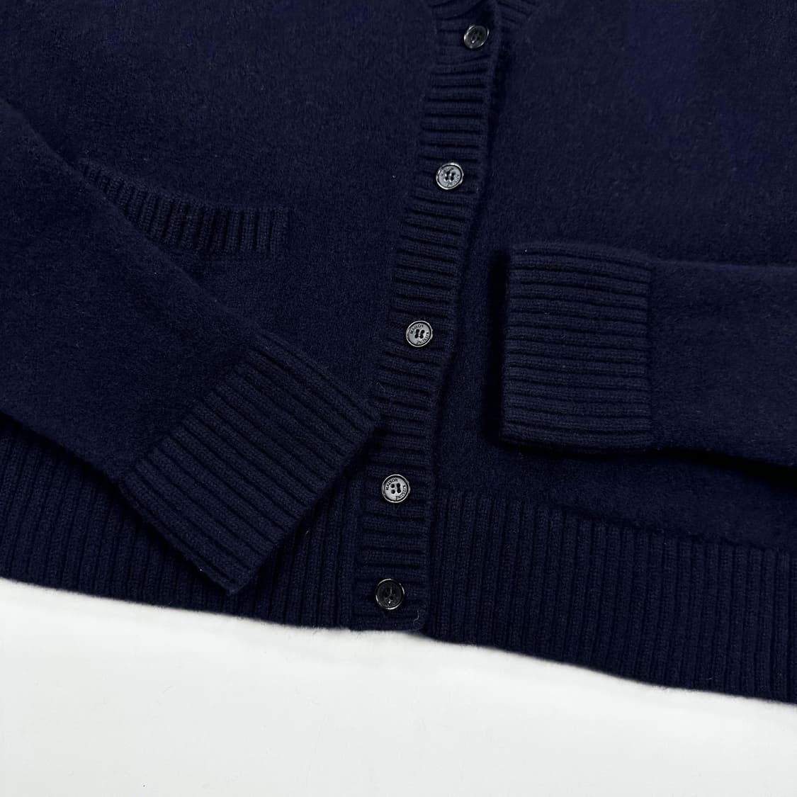 메종키츠네 폭스패치 여성 니트 가디건 네이비 여성M 상품이미지4