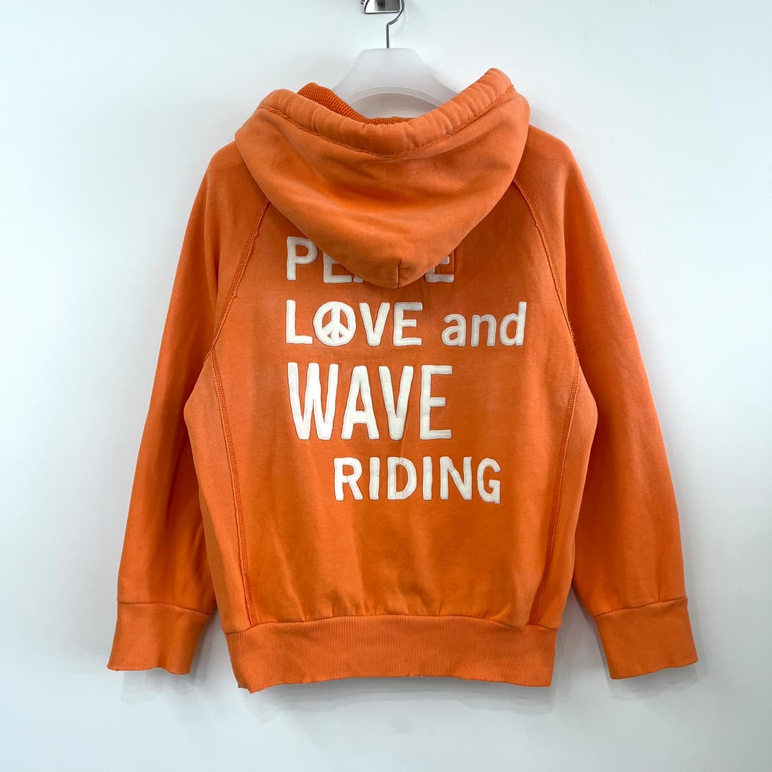 홀리스터 자수로고 오렌지 후드티 상품이미지3