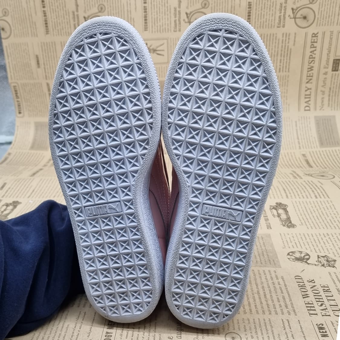 푸마 바스켓 레이스업 핑크 스니커즈240 상품이미지3