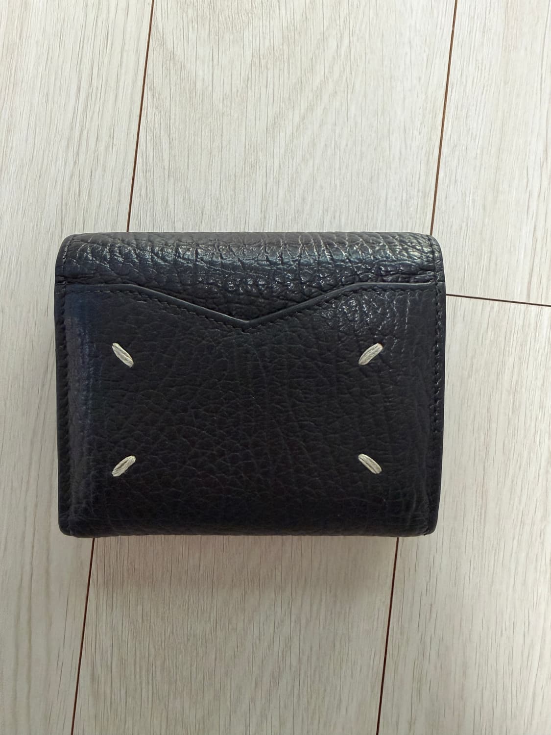 메종마르지엘라 스티치 엔벨롭 반지갑 상품이미지1