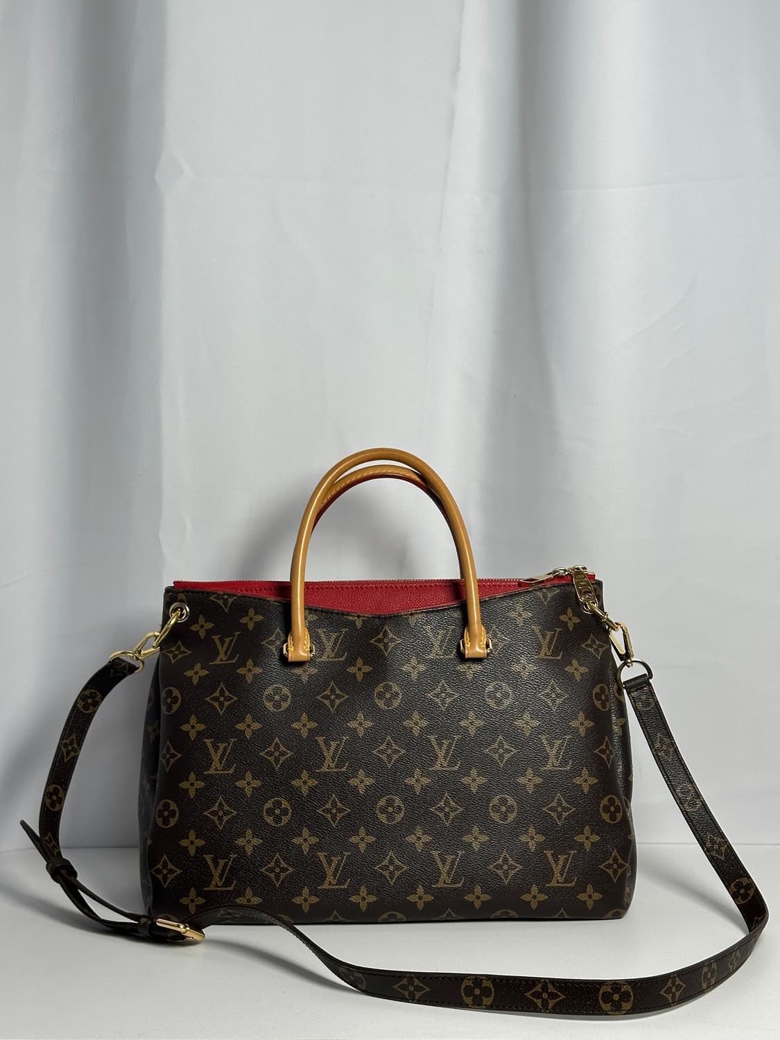 루이비통 팔라스 MM 모노그램 레드 상품이미지4