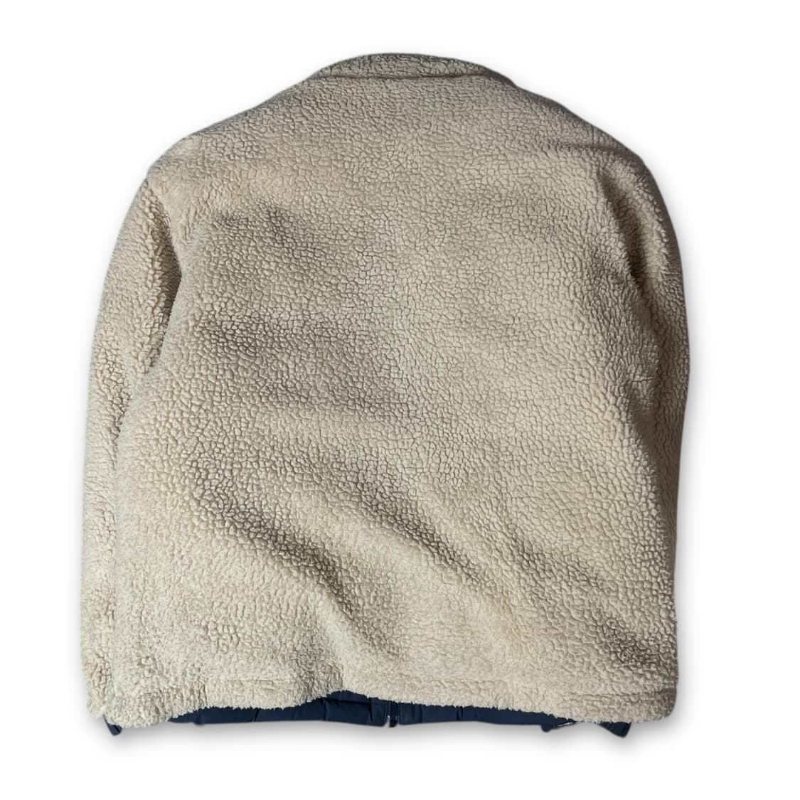 네파 네이비 뽀글이 리버시블 다운 패딩 상품이미지4