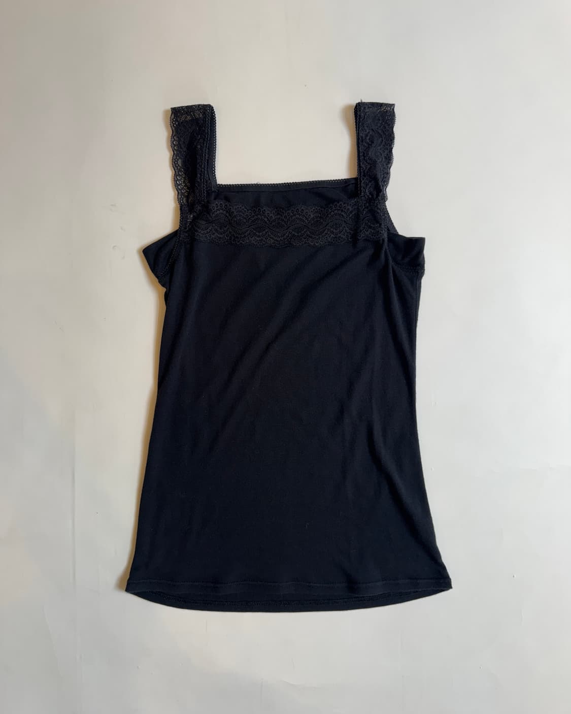 Black Wave Lace Strap Camisole 상품이미지1