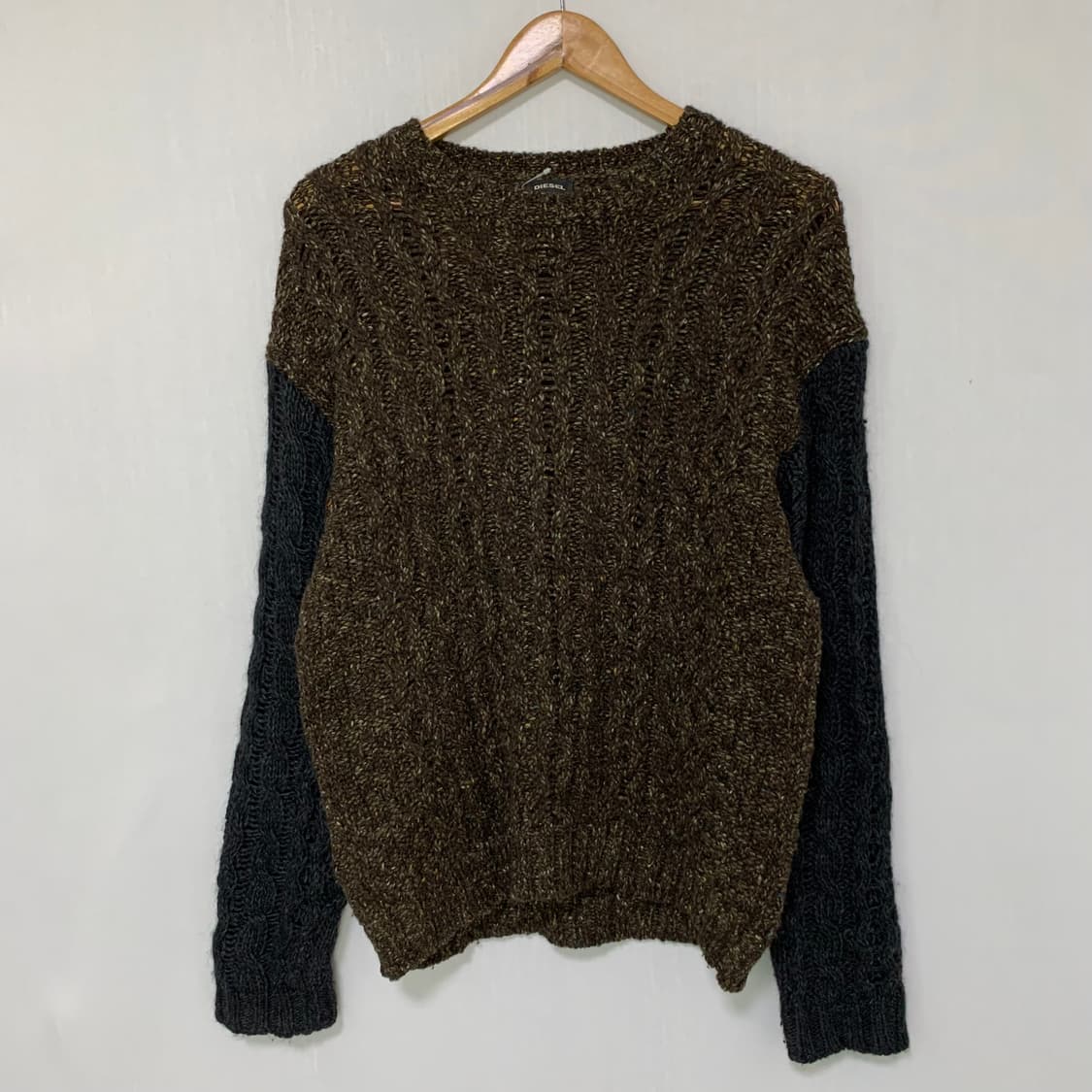 디젤 브라운 블랙 배색 긴팔 니트 스웨터 빈티지 남녀공용 스톤아일랜드 상품이미지3