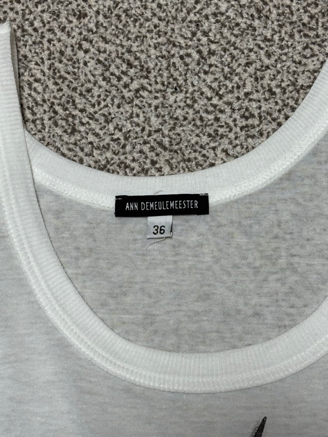 앤드뮐미스터 화이트 슬리브리스 탱크탑 상품이미지5