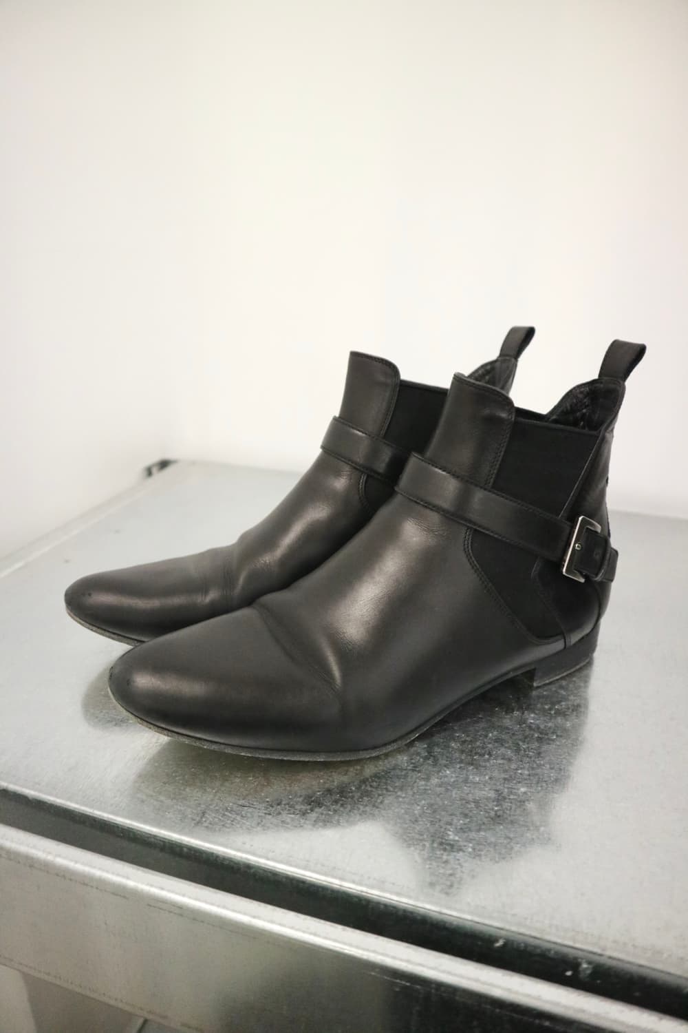Miu Miu chelsea boots 상품이미지1