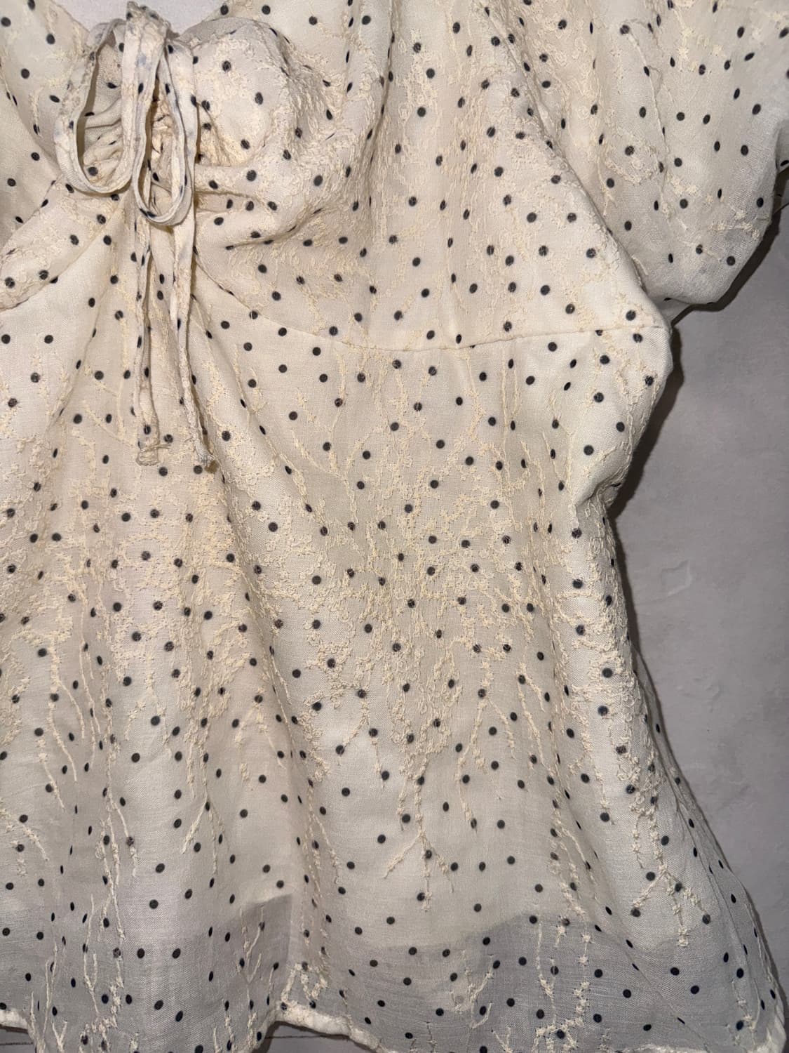 Ivory oriental lace dot puff balloon bl 상품이미지3