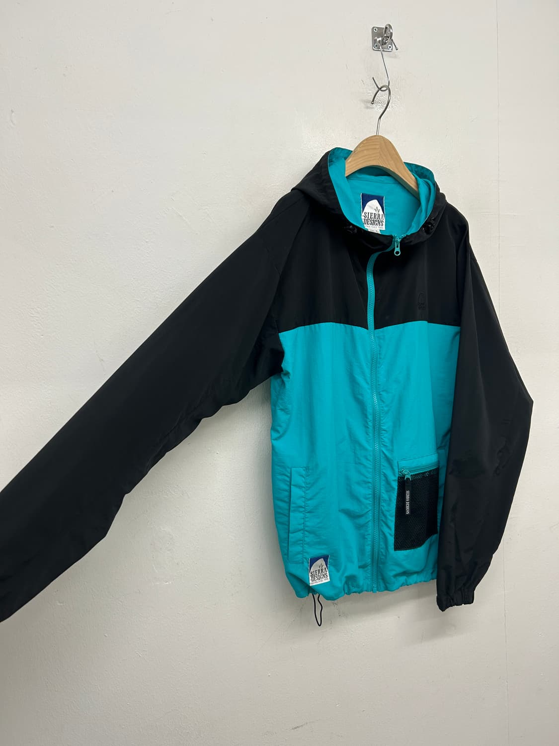 시에라디자인 바람막이 자켓 상품이미지2
