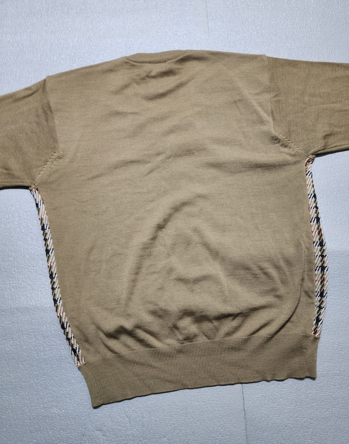 빈티지 닥스 체크 브이넥 울니트 스웨터 상품이미지4