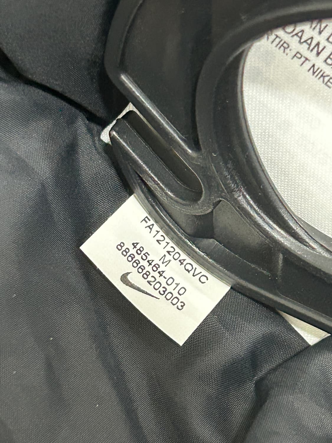 나이키 구스다운 700 패딩 조끼 여성 M 85 올블랙 상품이미지8