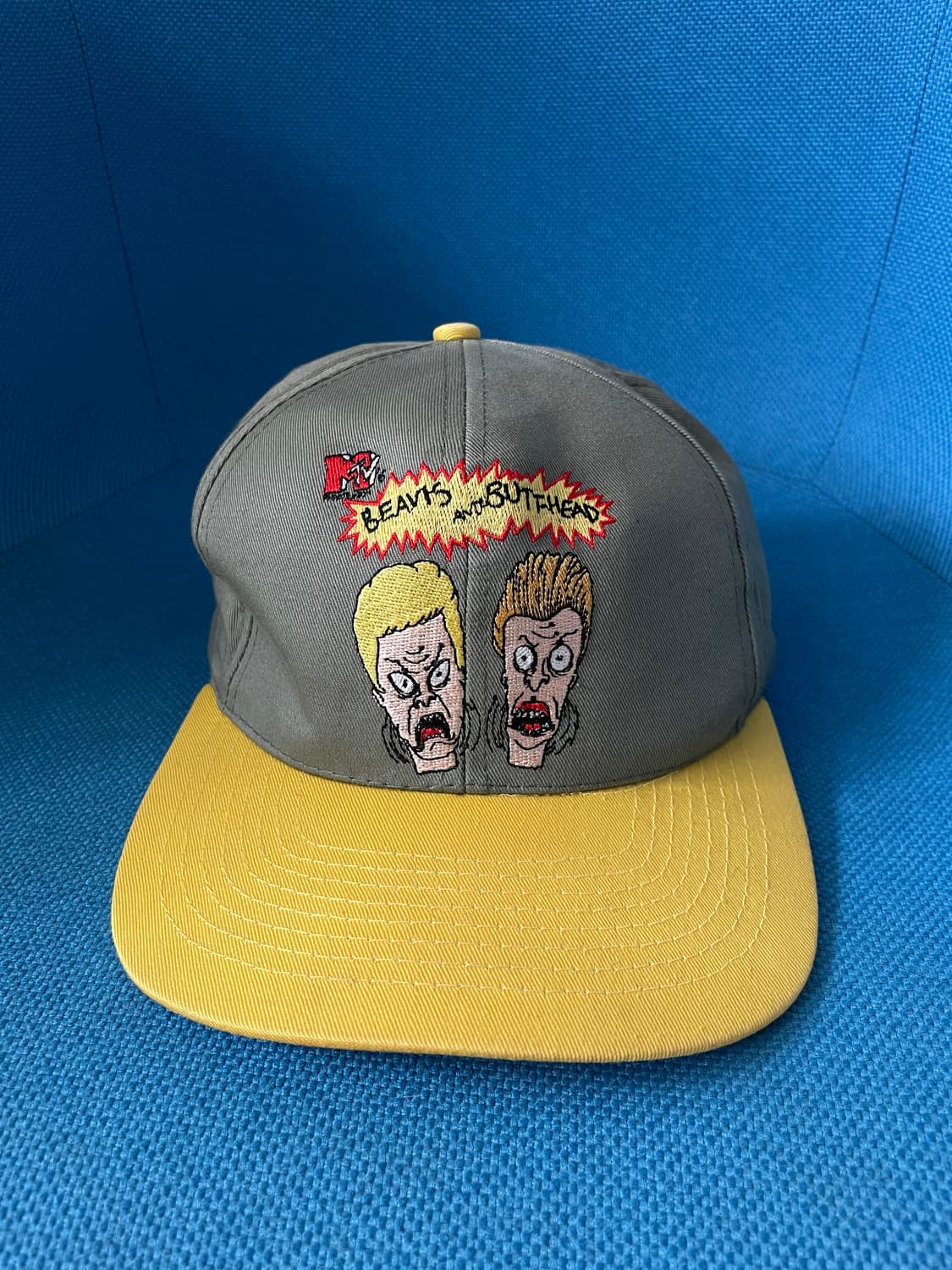 90s 빈티지 비비스와 벗헤드 모자 상품이미지1