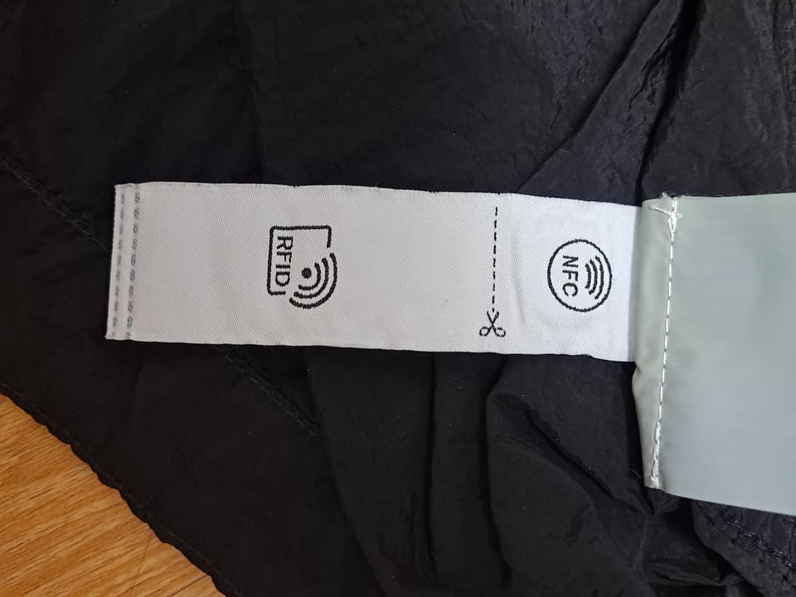 스톤아일랜드 에코닐 나일론메탈 자켓 블랙 M 상품이미지9