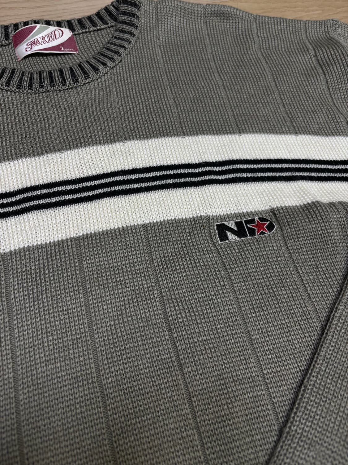 Naked Japan 스트라이프 니트 스웨터 상품이미지4