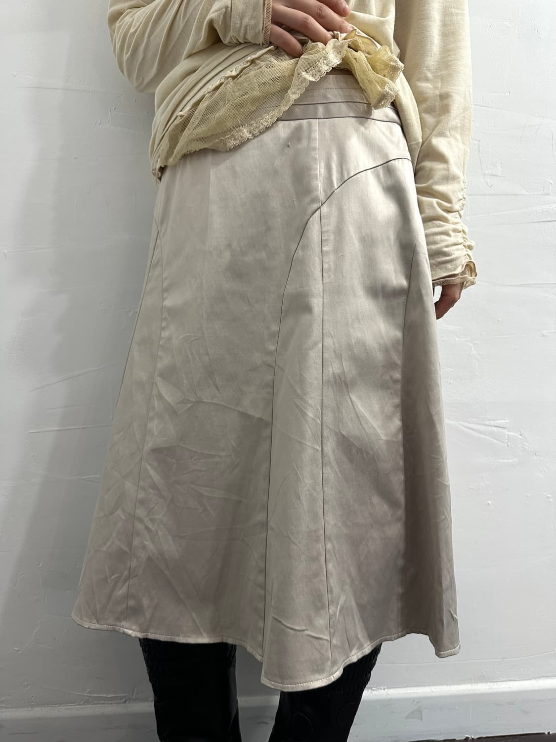 mixy glossy midi skirt 상품이미지3