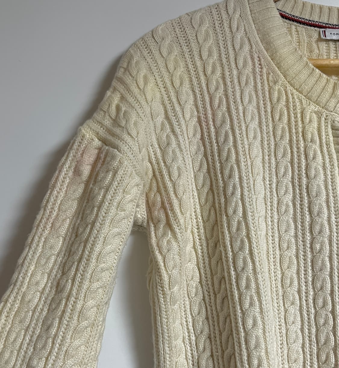 타미힐피거 아이보리 꽈배기 니트 가디건 S 상품이미지5