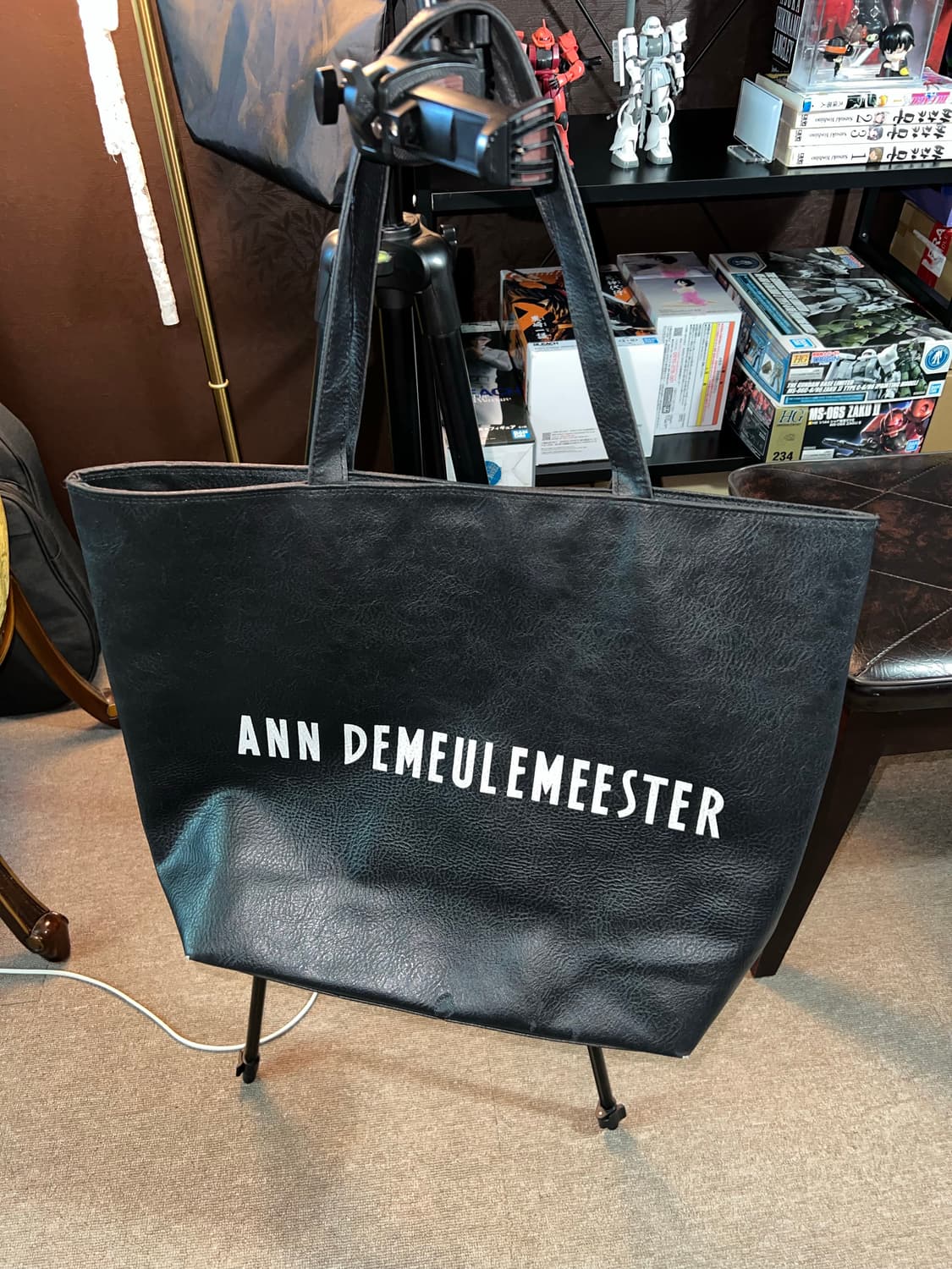 로고 가죽 가방 상품이미지1