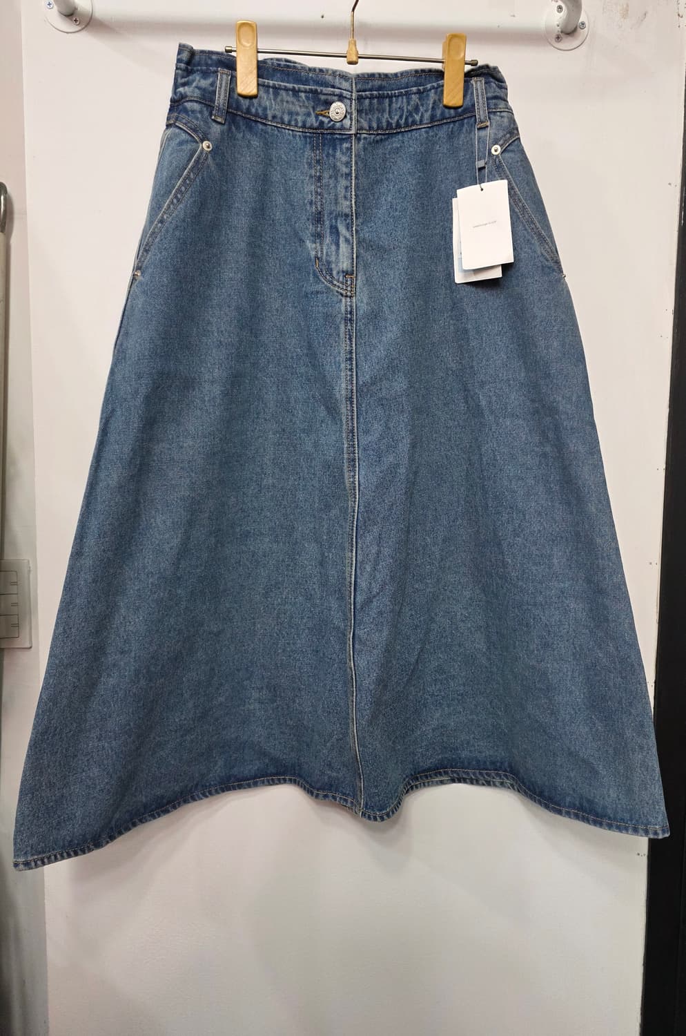 온앤온 여성 데님 롱 스커트 상품이미지1