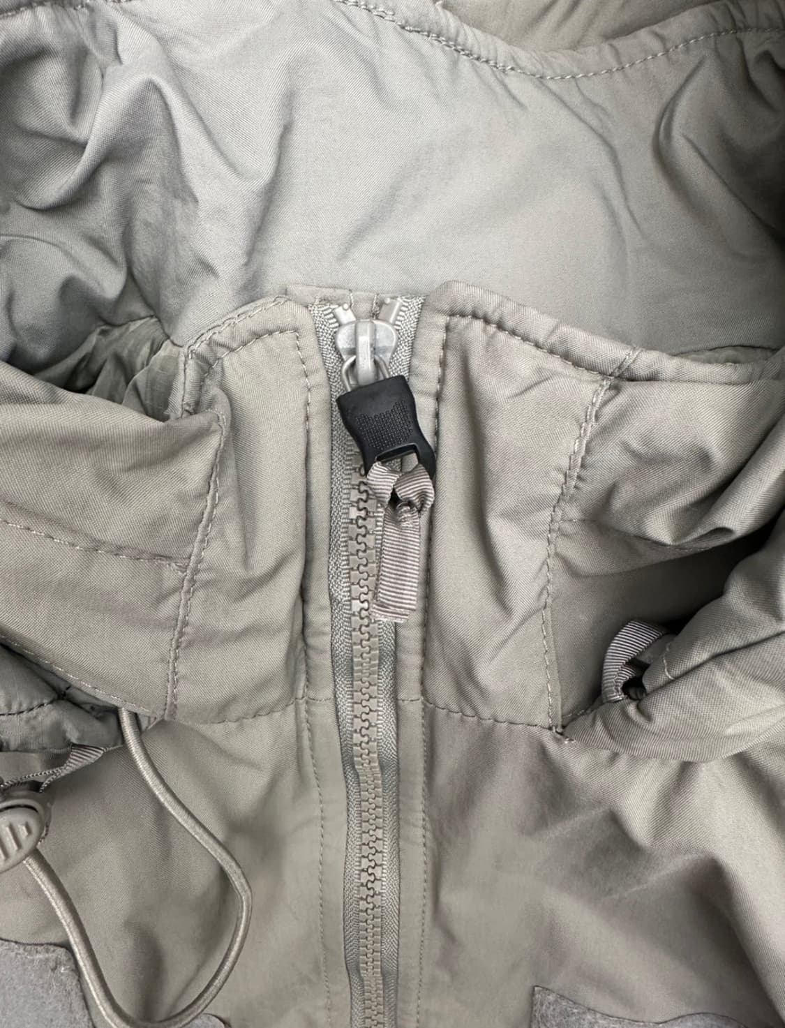 L) ECWCS 미군 레벨7 젠3 프리마로프트 자켓 상품이미지4