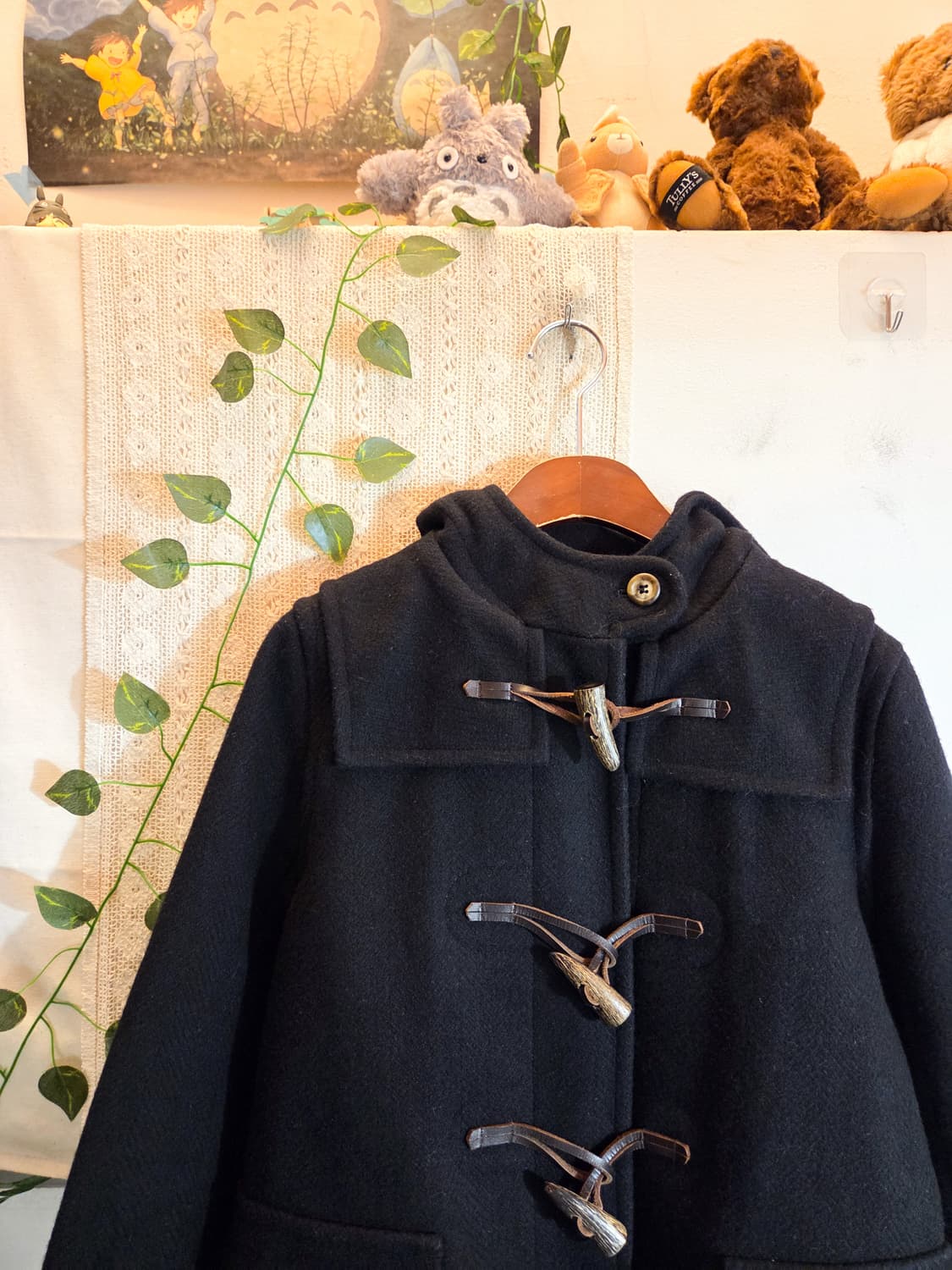 블랙 울 떡볶이 코트 상품이미지2