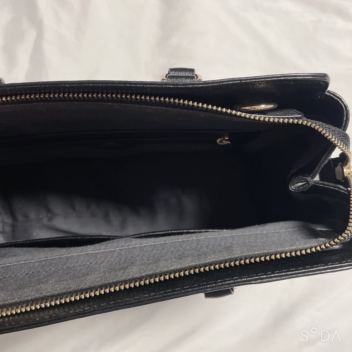 제이에스티나 블랙 토트겸 크로스백 상품이미지8