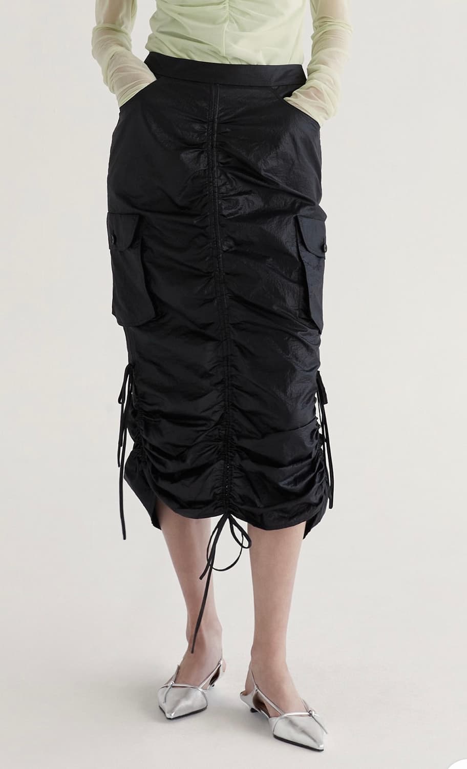 새상품) 드래곤블루스 스트링 셔링 카고 스커트 상품이미지2