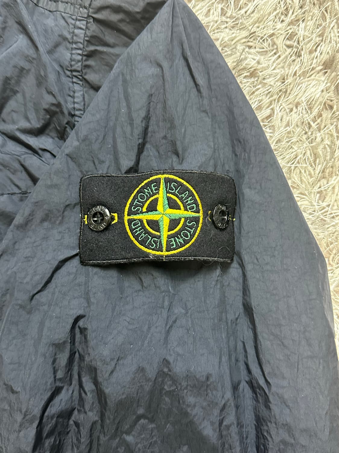 [M] 정품 스톤아일랜드 24SS 크링클랩스 R-NY 후드 네이비 상품이미지4