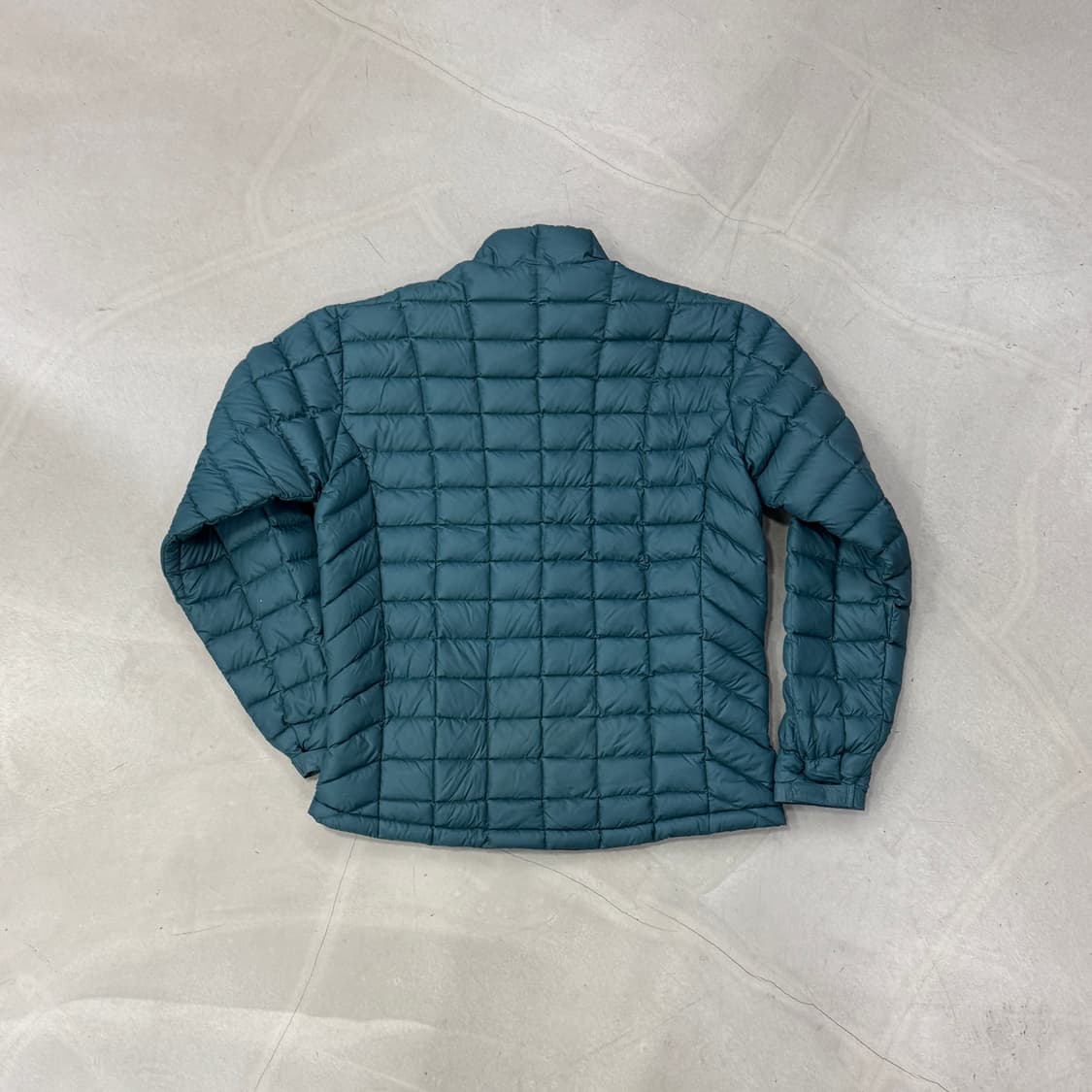 몽벨 경량 패딩 XL 상품이미지4