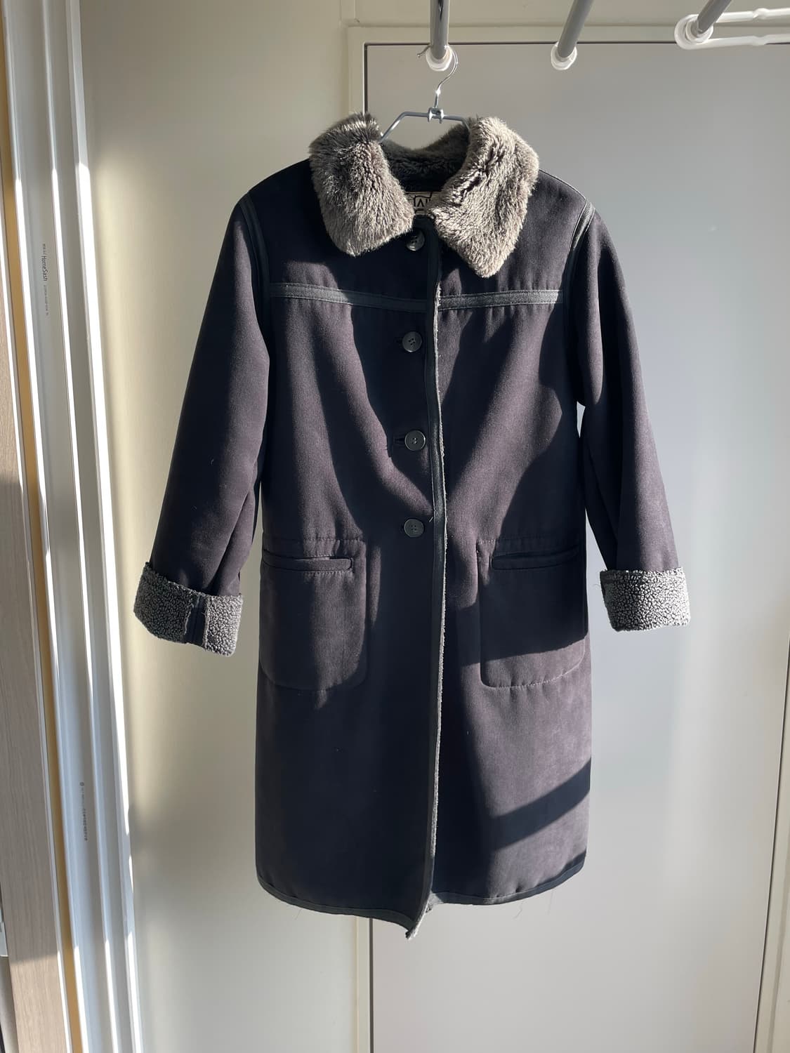 블랙 무스탕 상품이미지1