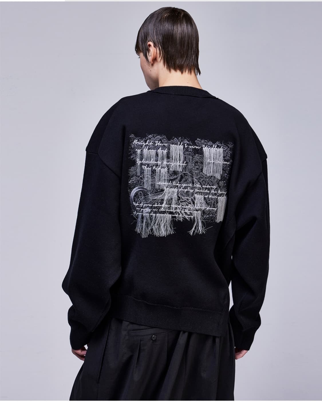 25SS봄시즌 송지오 컬렉션 포에트리 미러드유스 자수 니트 블랙 46 상품이미지5