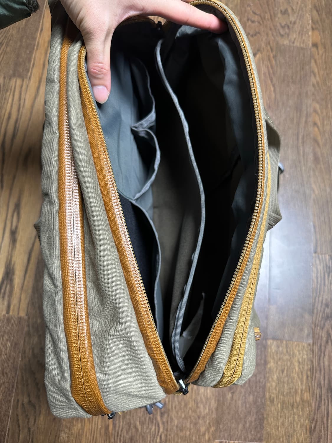 미스테리랜치 쓰리웨이 브리프케이스 정가 30 상품이미지4