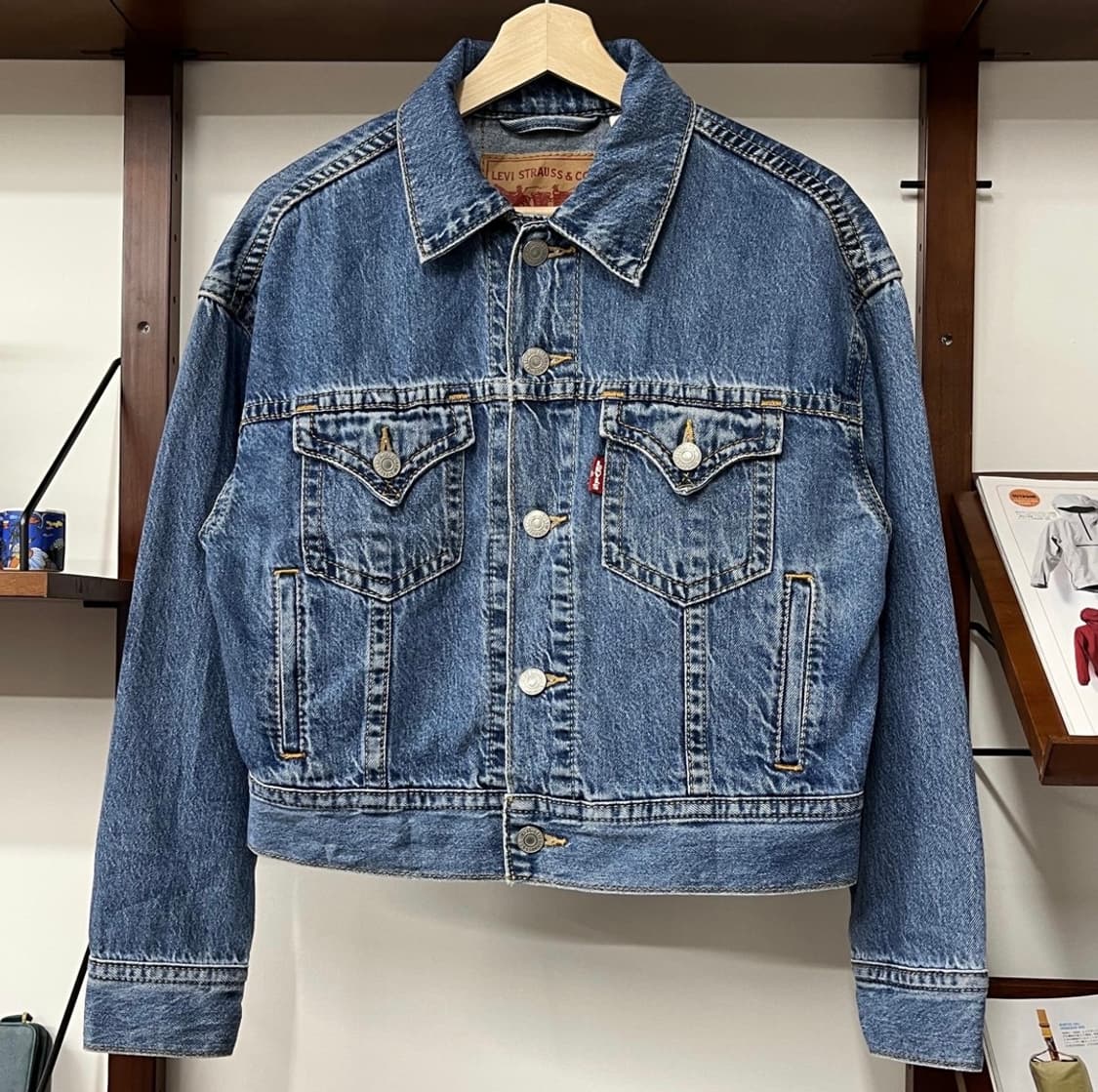 LEVI'S BIG " E " denim trucker jacket 상품이미지2