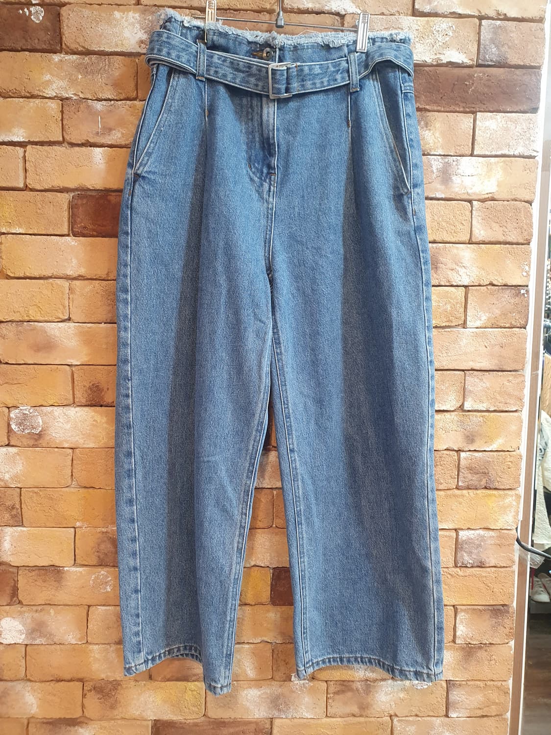 온앤온 벨트 와이드 데님 팬츠 2 블루 상품이미지1