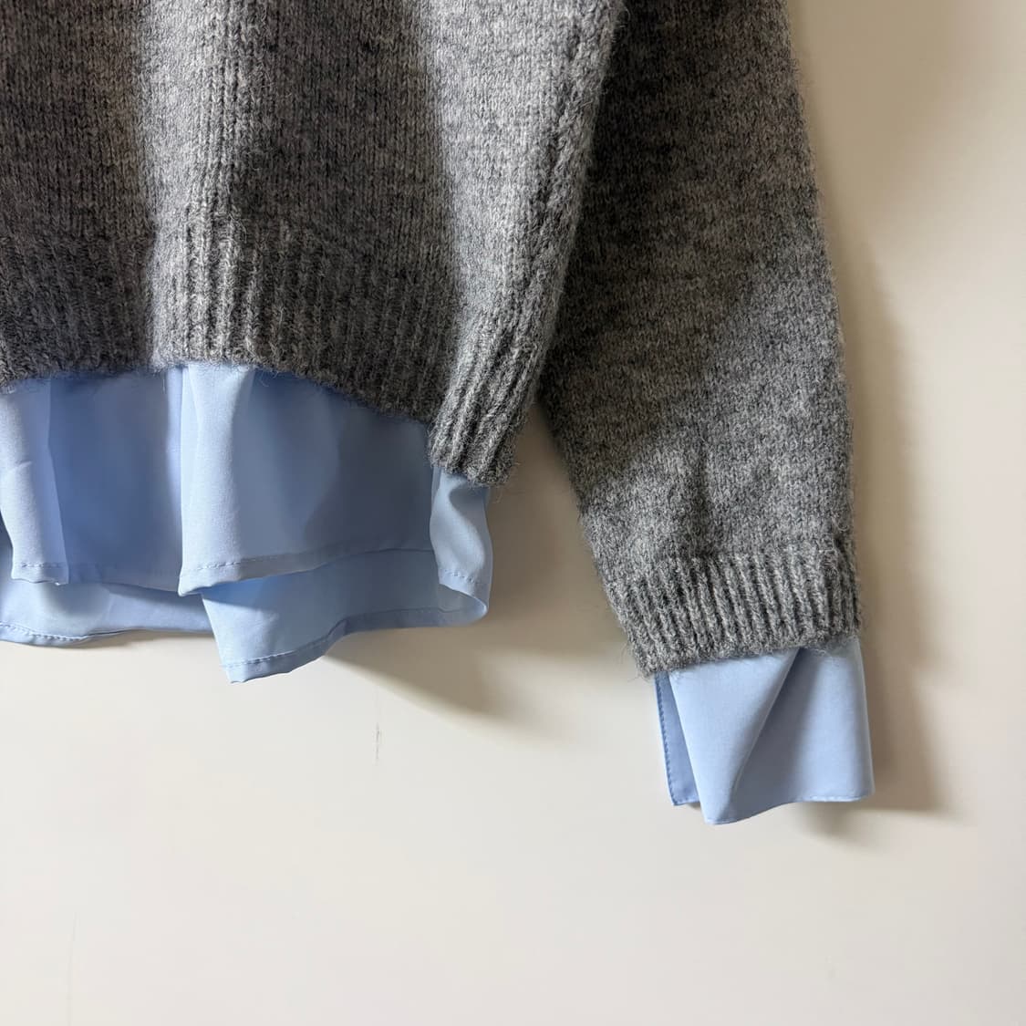 새상품 여자 카라넥 셔츠 레이어드 니트 상품이미지4