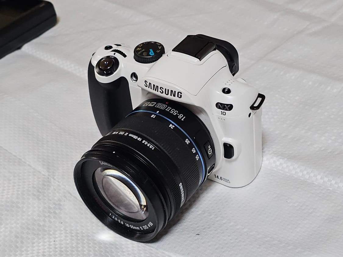 삼성 NX10 미러리스 카메라 18-55mm 렌즈 세트 상품이미지3
