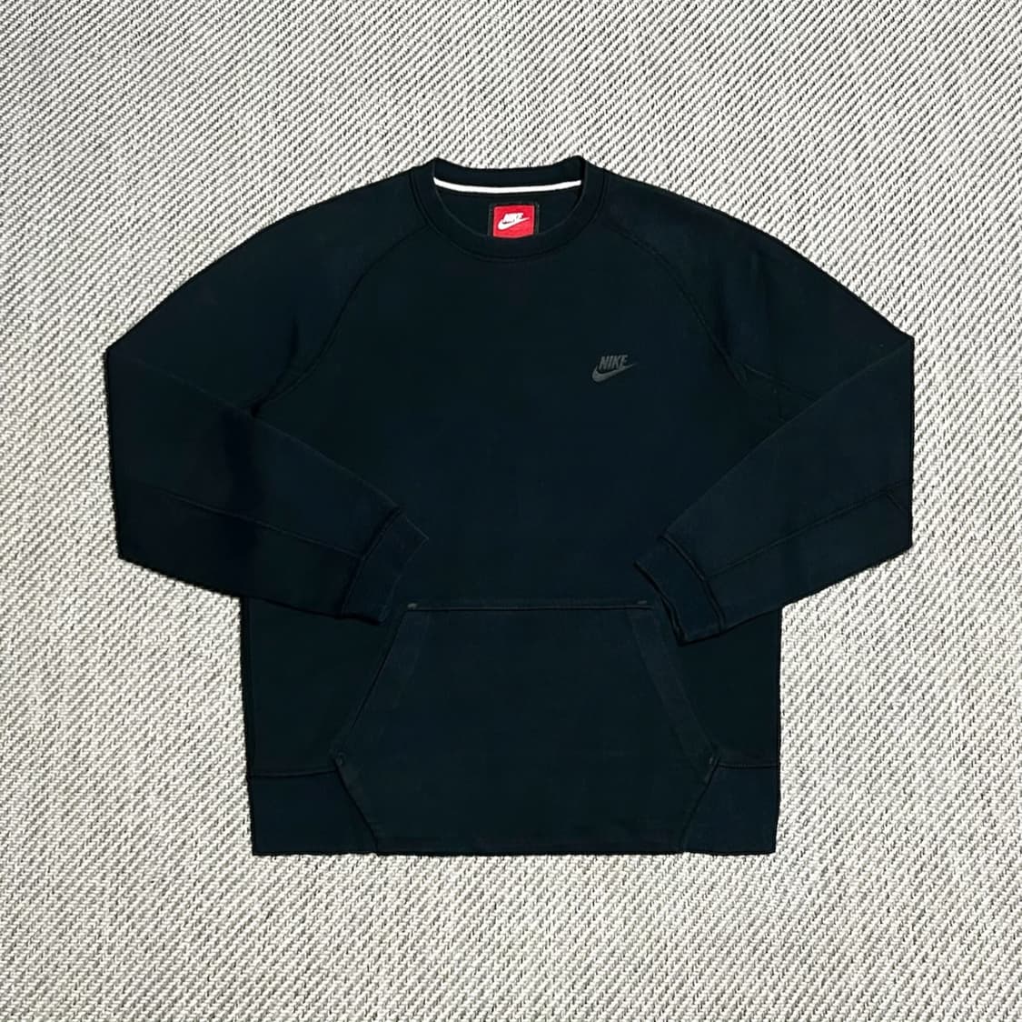 [L] Nike 나이키 테크팩 라운드 맨투맨 상품이미지1