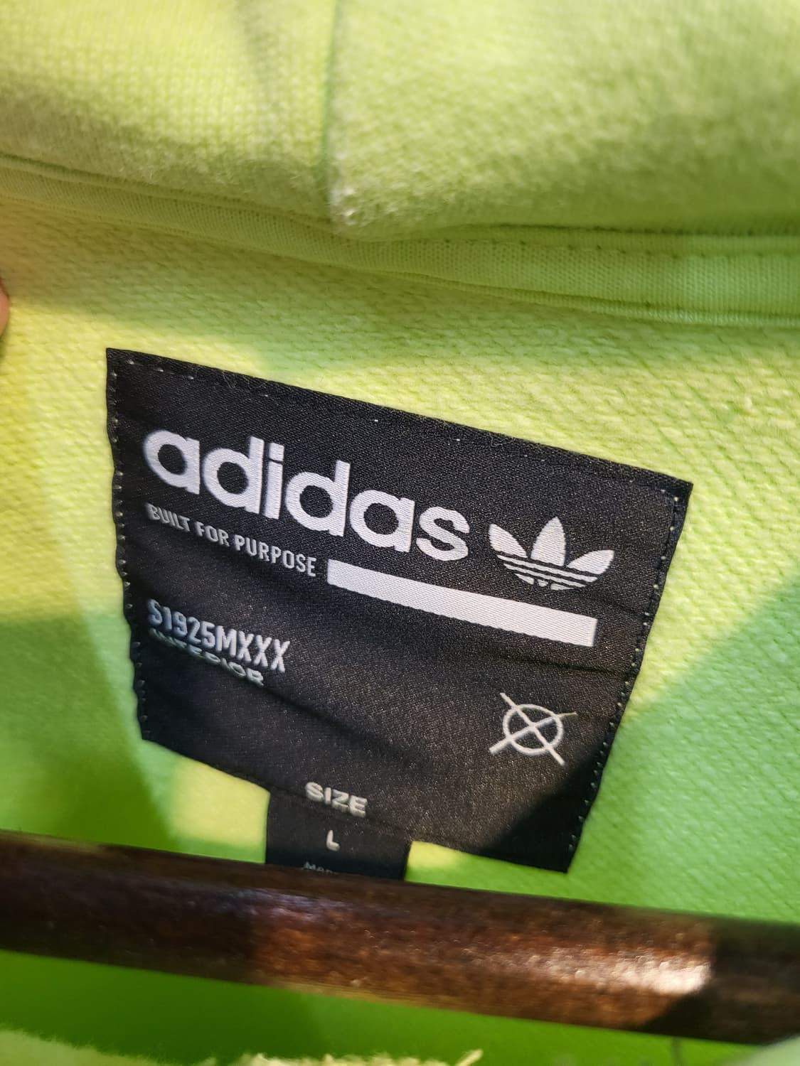 아디다스 후드티셔츠 상품이미지3