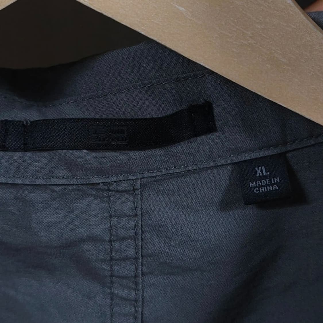 105 유니클로 여름 자켓 카키그레이 상품이미지5