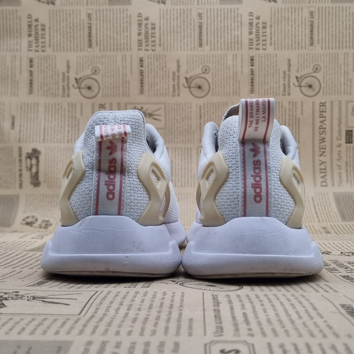 아디다스 zx 2k 플럭스 여성운동화230  상품이미지4