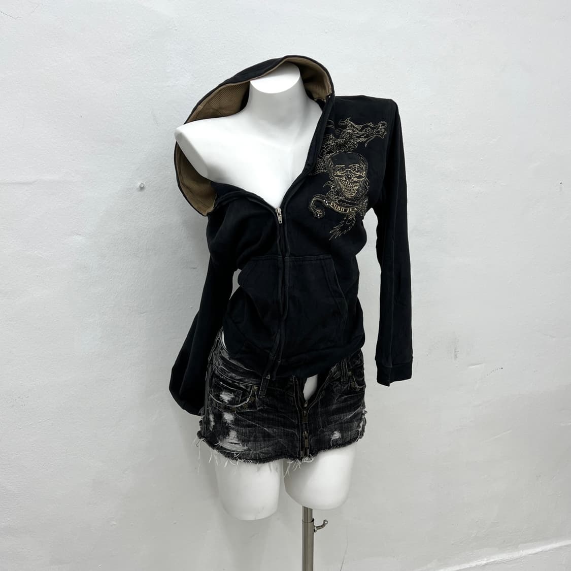 Skull embroidery hood zip-up 상품이미지1