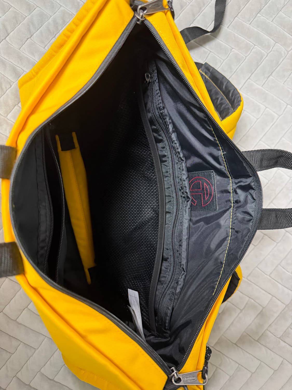 텔파x이스트팩 콜라보 라지 쇼퍼백 상품이미지3