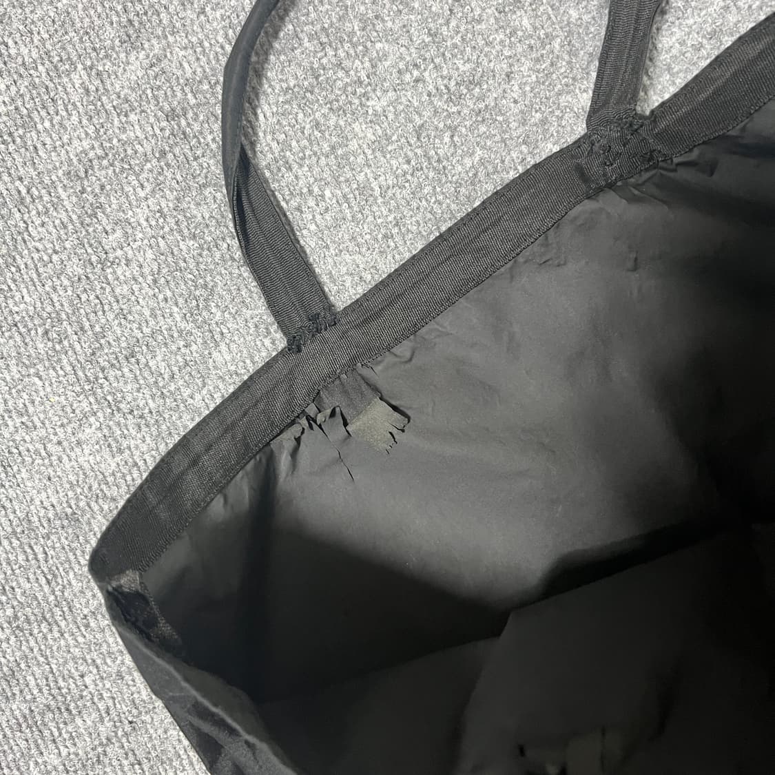 헬무트랭 Helmut Lang 토트백 블랙 상품이미지2