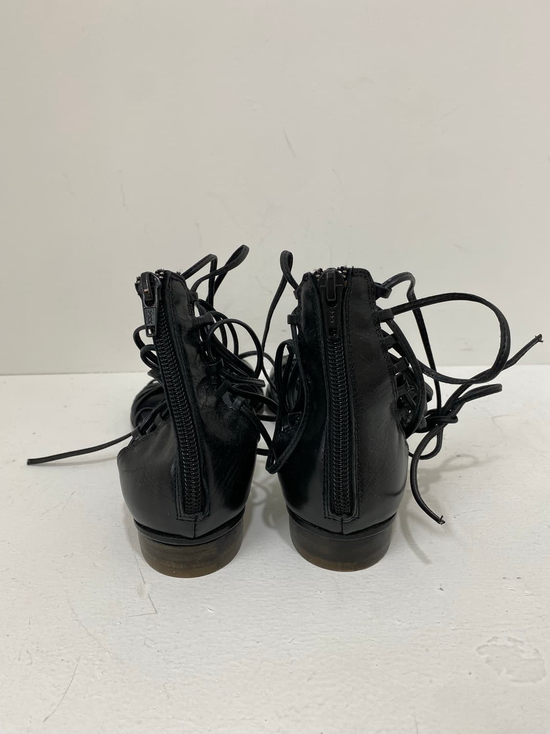 Vero cuoio 블랙 샌들 상품이미지2