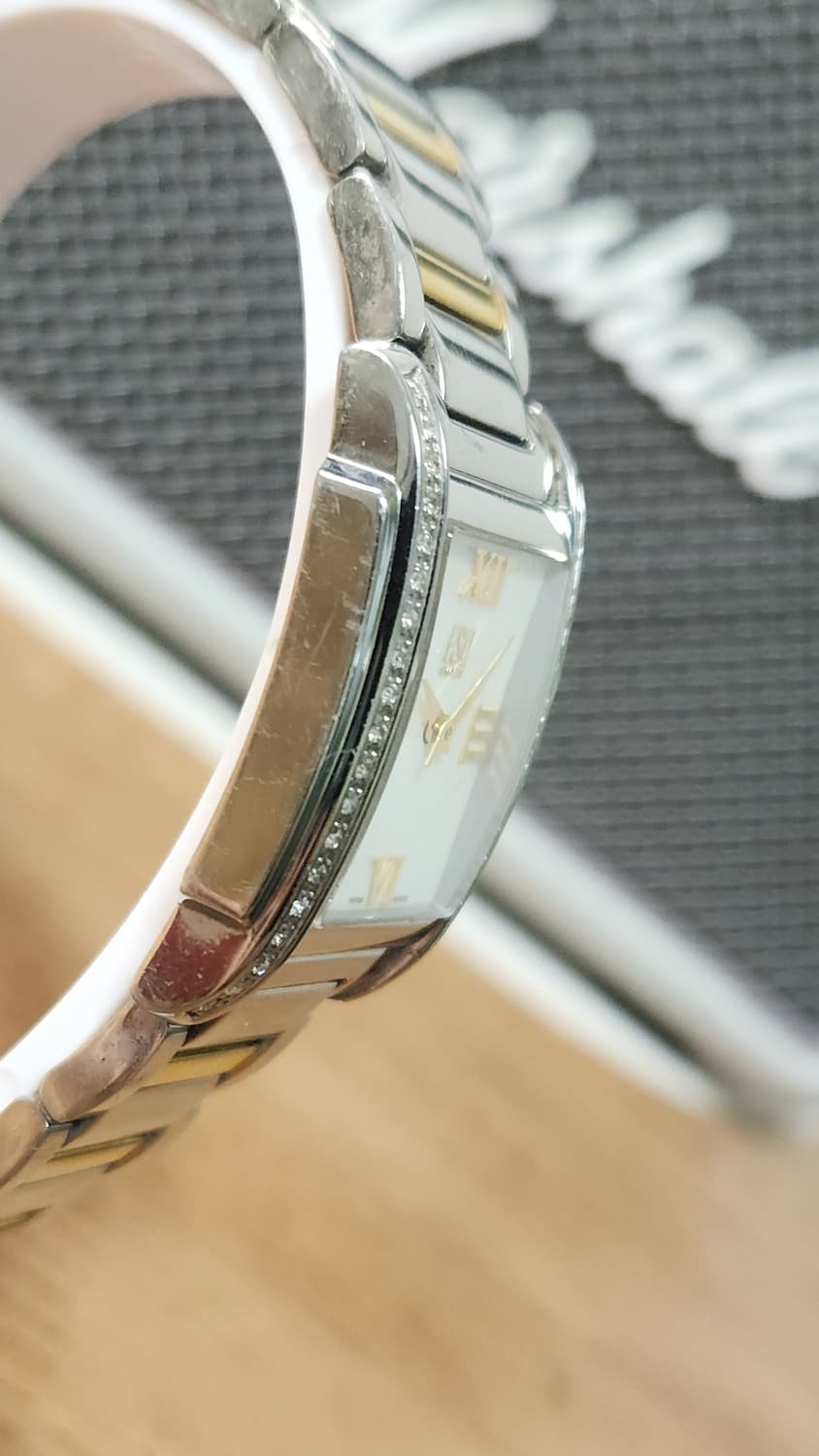 # 스위스 ESQ 모바도 킹스턴 정품 다이아몬드 콤비 여성명품 시계 급처 상품이미지2