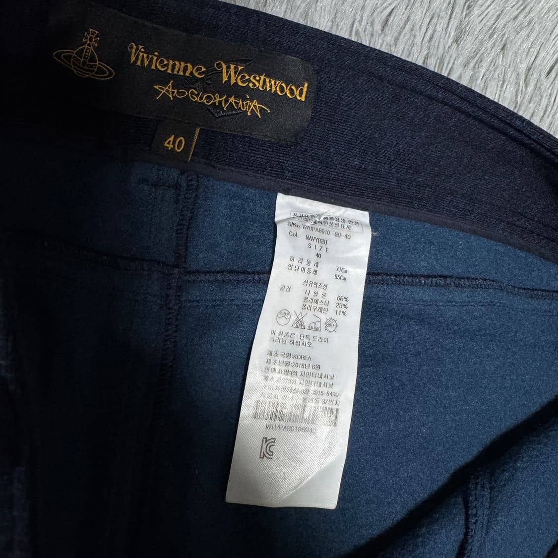 비비안웨스트우드 블랙라벨 여성슬랙스 40사이즈  총장 83 허리단면 38 상품이미지5