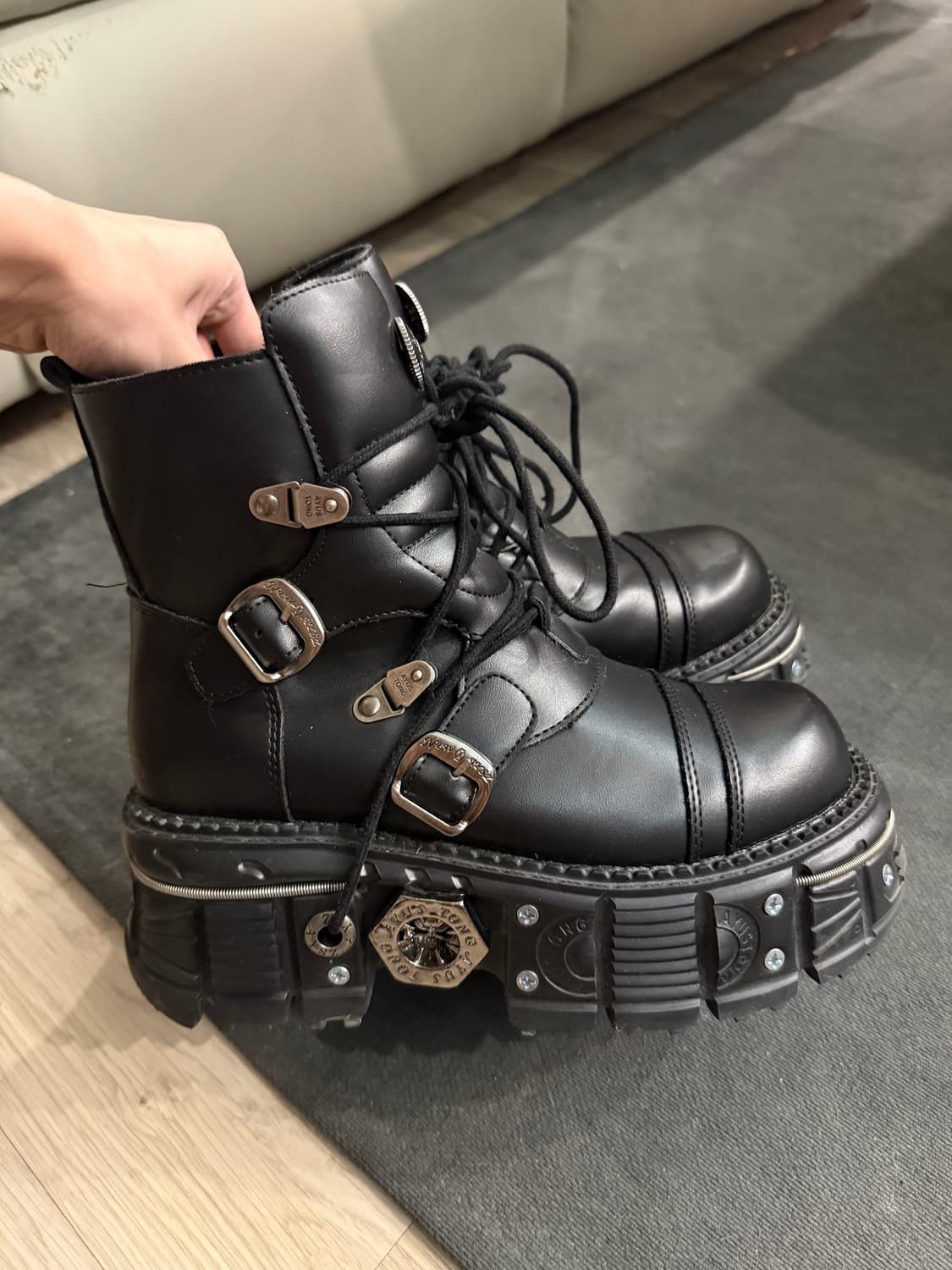 블랙 워커 부츠 상품이미지1