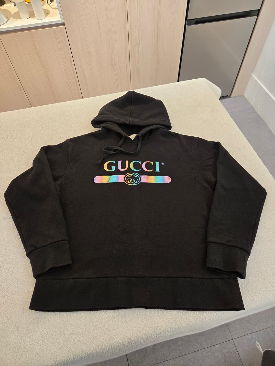 구찌 레인보우 로고 블랙 후드티 XL 상품이미지2