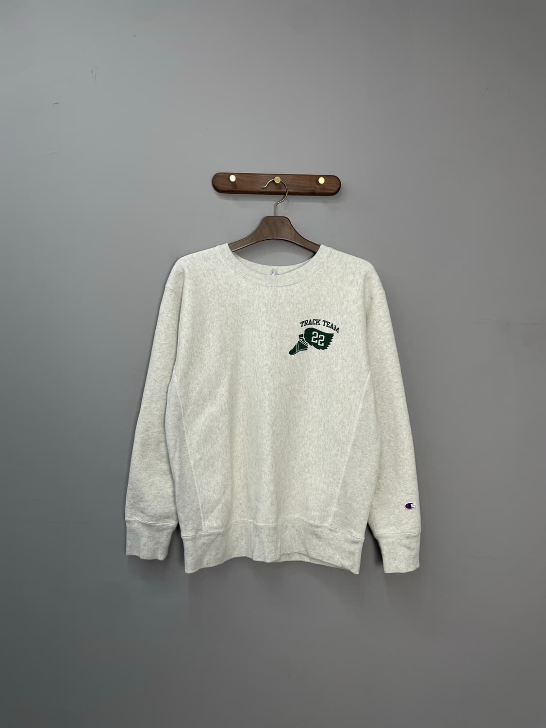 챔피온x디스이즈네버댓 리버스 위브 블루택 트랙팀 스웨트셔츠 H998 상품이미지2