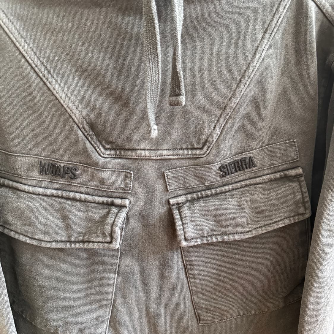 더블탭스 19ss 후드티 상품이미지3