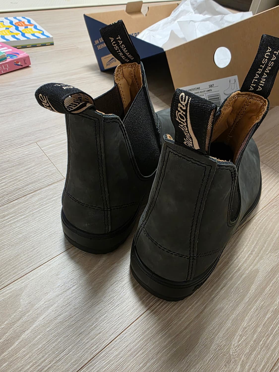 블런드스톤 Classic #587 러스틱블랙 UK 7.5팔아요 상품이미지2